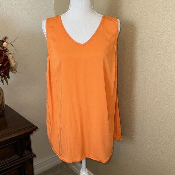 Torrid Nectarine Soft Stretch Challis Tank Top Blouse Size 1X - Picture 2 of 3
